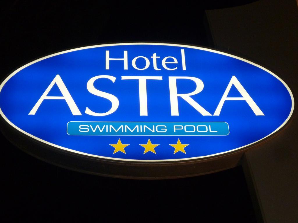 Hotel Astra Milano Marittima Ngoại thất bức ảnh