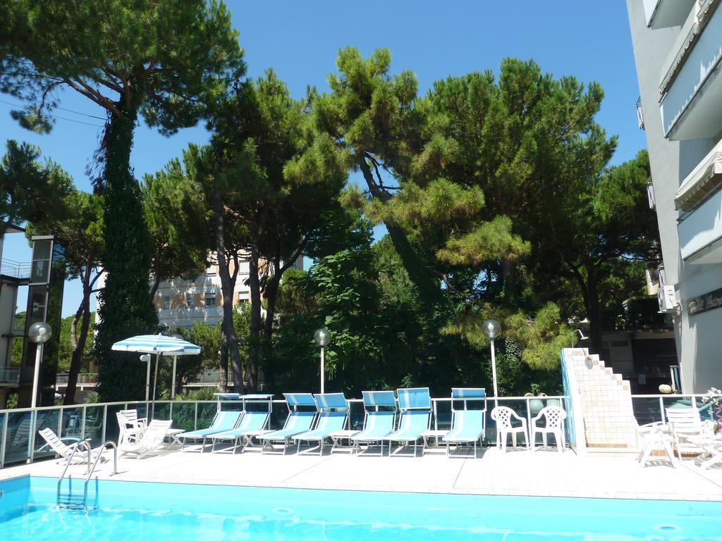 Hotel Astra Milano Marittima Ngoại thất bức ảnh